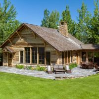 Absaroka Moon Retreat images 4