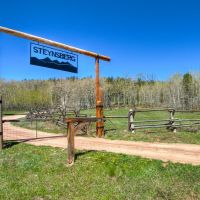 Luxury Mountain Estate For Sale in Livermore  CO images 2