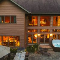 Luxury Estate on 80 Acres in Adams County WI images 2