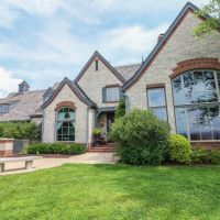 Breathtaking Luxury Estate For Sale in Southwest WI images 5