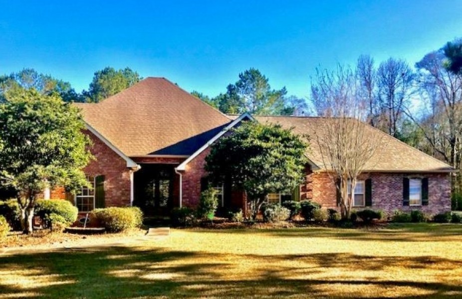 6 Bed  5.5 Bath Home  Shop Creek 12.76 Acres NPSD Summit  MS featured image
