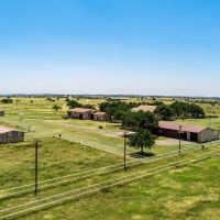 X-Mile Ranch House images 2