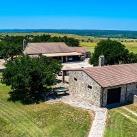 X-Mile Ranch House images 3