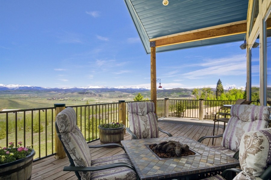 Aspen Hollow Retreat featured image