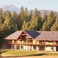 Wolf Creek Lodge