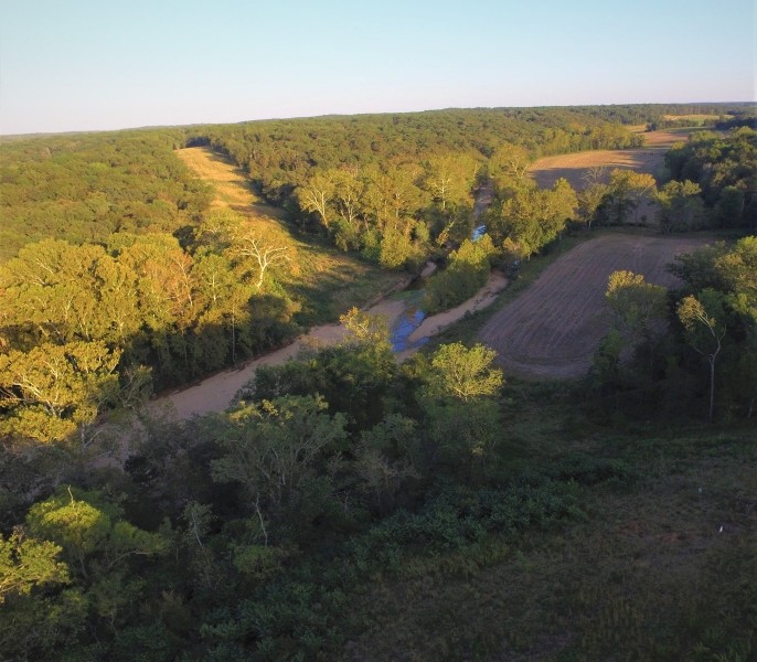 Turn-Key Cattle Ranch &nbsp; Hunting Land For Sale in Central Missouri featured image