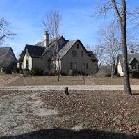 Stunning Luxury Home in The Ozarks For Sale in Thayer  MO images 2