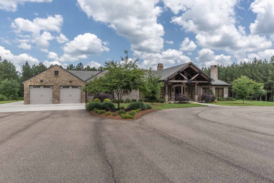 World Class Hunting Property SW MS featured image
