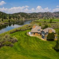 Missouri River Getaway