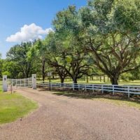 917 Acres with a Home in Hinds County at 3021 Greens Crossing Road in Jackson  MS