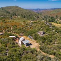 Rustic Mt. Laguna Cabin images 5