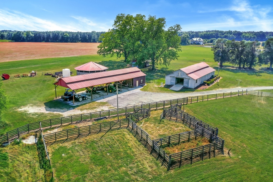 Stunning Horse Ranch with Luxury Home For Sale in Eastern GA Hunting