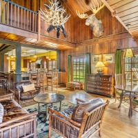 Luxury Sportsman s Retreat &nbsp; Riverfront Lodge images 3