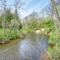 Luxury Sportsman s Retreat &nbsp; Riverfront Lodge images 5