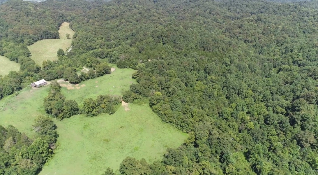 Riverfront Hunting Recreational Ranch For Sale in South Central KY