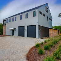 Luxurious Country Home on 95 Acres For Sale in Duck River  TN images 4