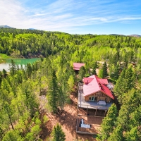 Mountain Retreat at Rhyolite images 2