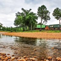 Exceptional Country Estate with Recreational Land For Sale in Salem  AR