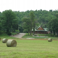 Exceptional Country Estate with Recreational Land For Sale in Salem  AR images 3