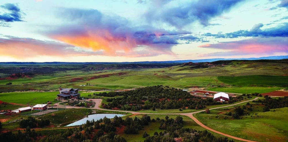 Red Reflet Ranch featured image