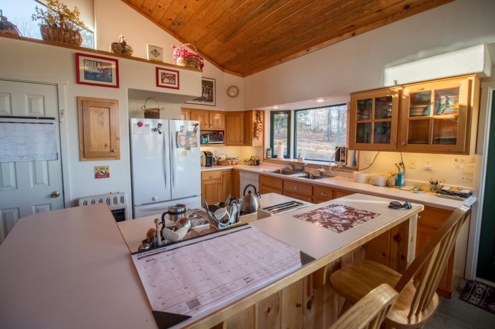 Private Lodge-Style Home  Retreat  or Farm Missouri Ozarks featured image
