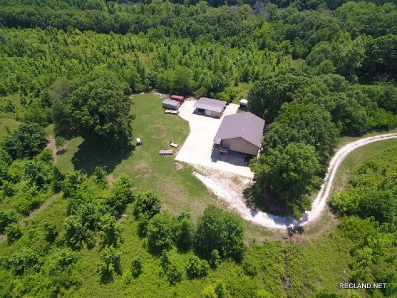 364 ac - Deer &nbsp; Duck Hunting with Large Camp along Tensas River - PRICE REDUCED featured image