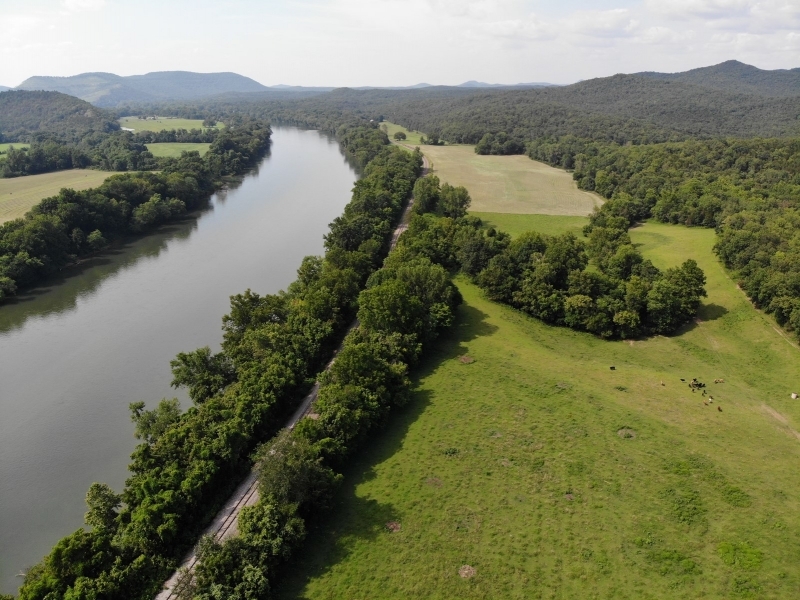 Riverfront Ranch &nbsp; Recreational Land For Sale in Melbourne  AR featured image
