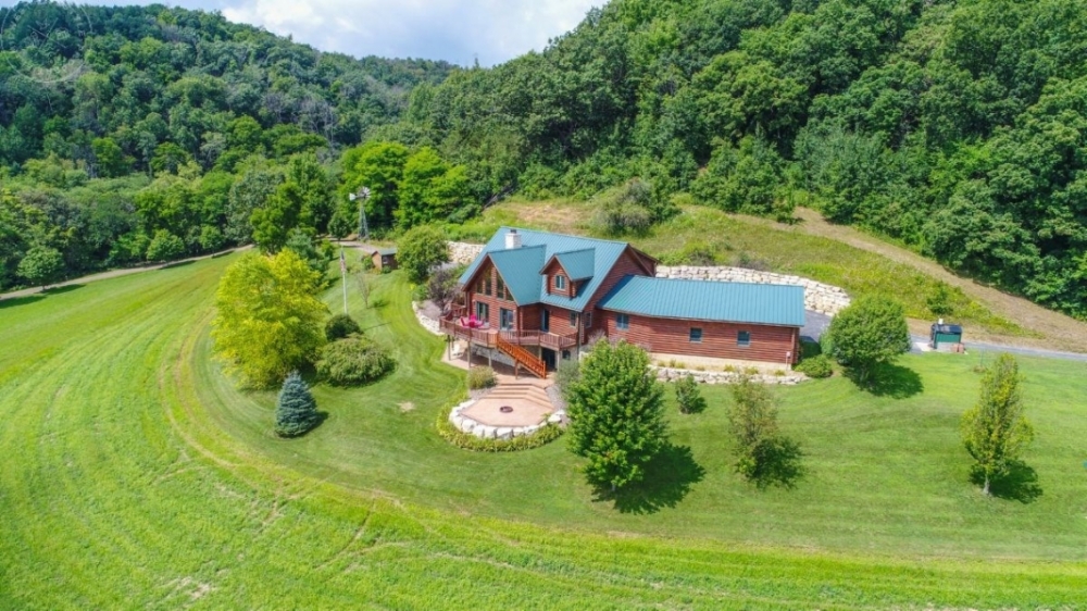 Profitable Farm &nbsp; Trophy Hunting Land For Sale in Vernon County  WI featured image