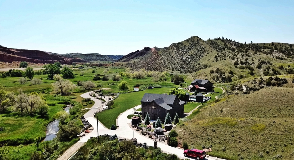 Vintage Ranch featured image