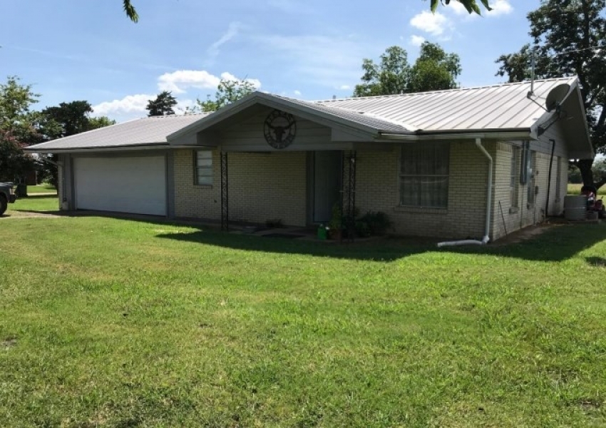 Country Home &nbsp; Hunting Land For Sale in Northeast TX featured image