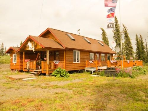 Remote Cabin Shop on Lake Louise featured image