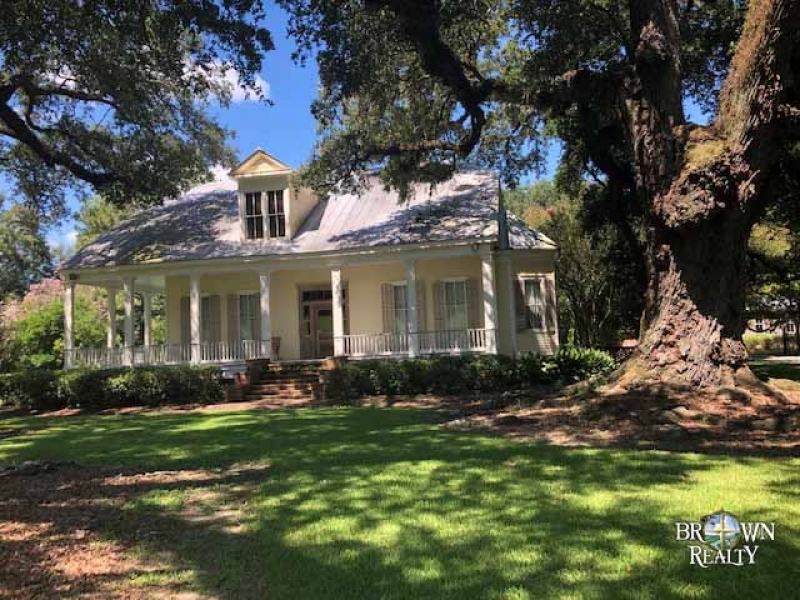 LA - West Baton Rouge Solitude Point 1339 acres - featured image