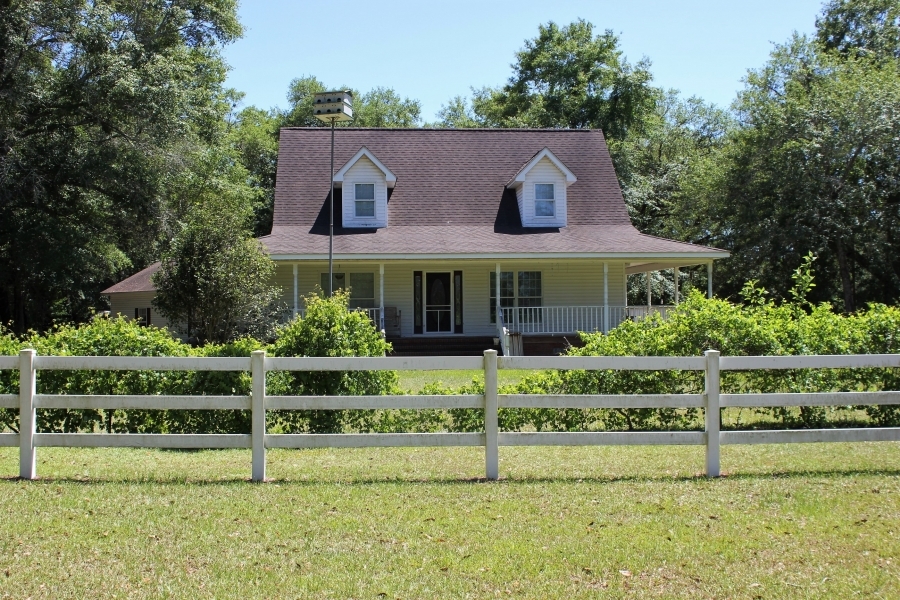 Country Living on 98 Beautiful Acres with Home. featured image