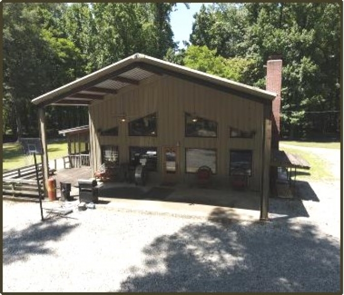 610.48 Acres in Issaquena County Big Slough Farms in Mayersville MS