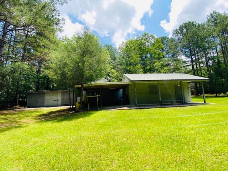 2 Cabins Pond 41 Acres Jeff Davis featured image