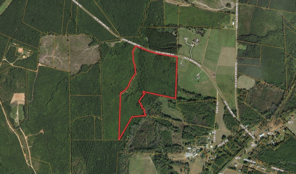 Versatile Tract Near Lake Gaston featured image