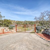 Love Ranch images 3