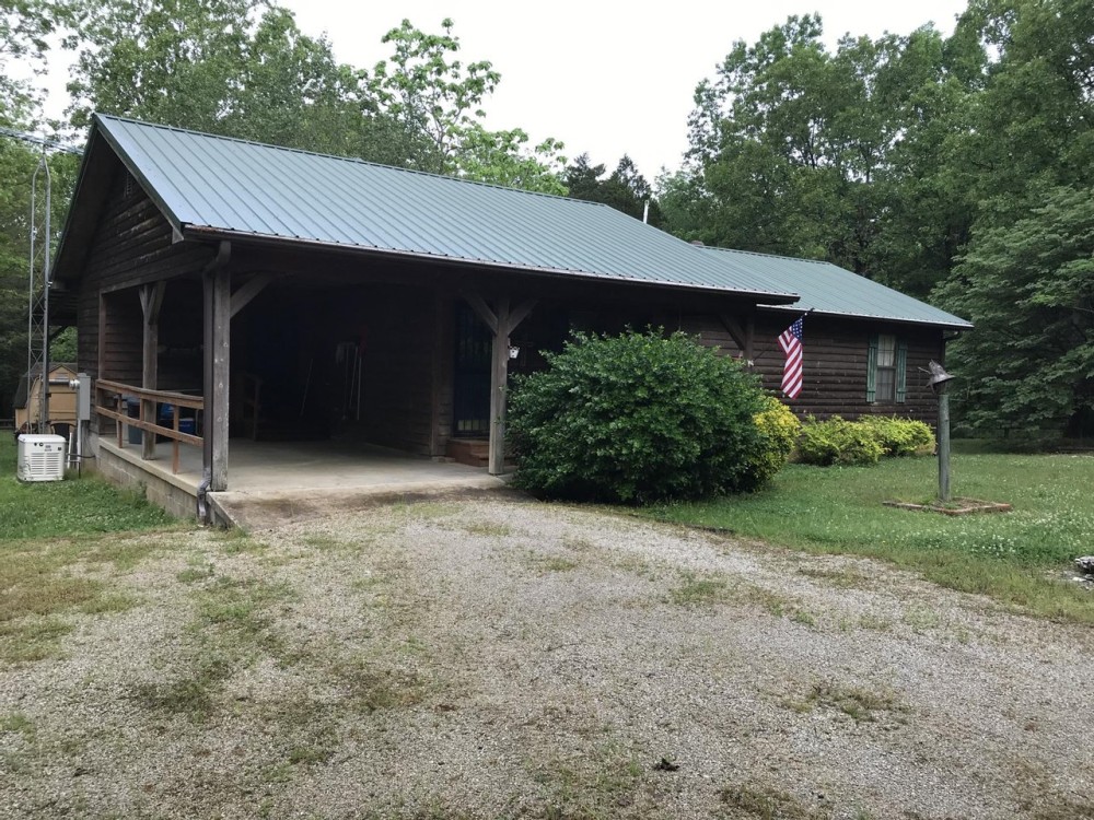 Rustic home on 60 - Acres Lawrence County AR featured image