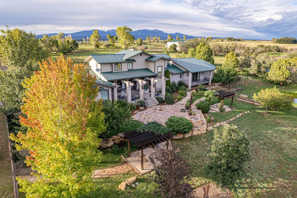 Red Dog Ranch featured image