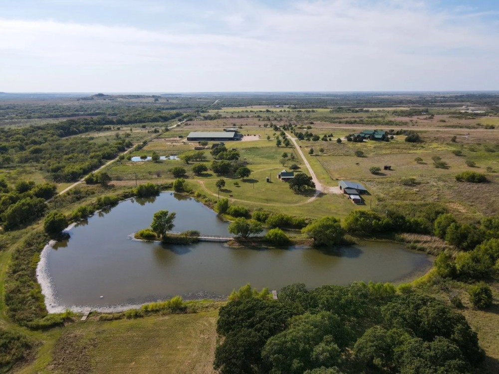 Crockett Ranch Bowie TX featured image