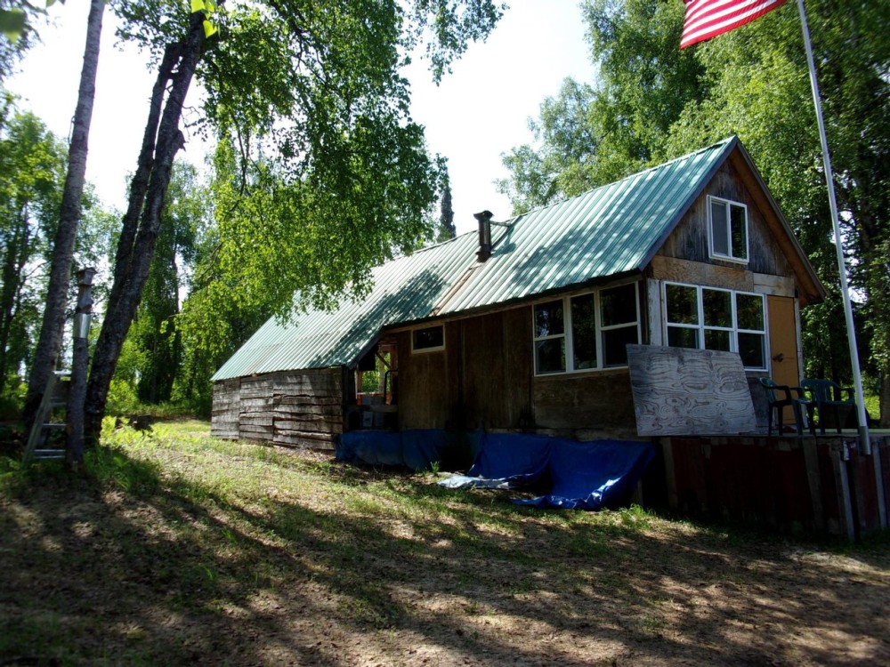 Price reduced on this Off Grid Paradise Fully Equipped in Alaska W phone and Verizon Internet featured image